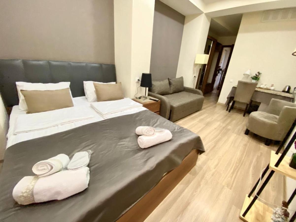 Hotel Terrace Тбілісі Екстер'єр фото