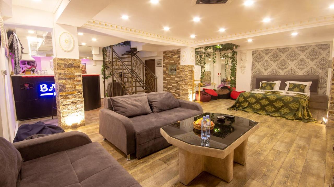 Hotel Terrace Тбілісі Екстер'єр фото